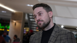 «Тяжело было»: Филипенко вспомнил, как в 1990-е штопал валенки