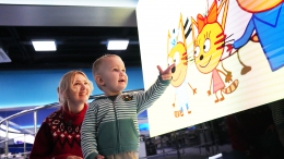 Давайте быть приветливыми: как малыш Аристарх поздоровался со всей Россией