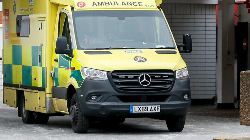 Младенец перенес сердечный приступ в Британии