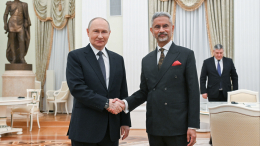 Путин провел встречу с главой МИД Индии