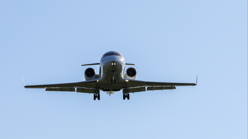 Минтранс готов возобновить работу аэропортов юга РФ