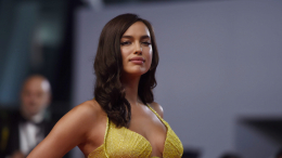 Растет с запретами: Ирина Шейк рассказала о воспитании дочери от Брэдли Купера