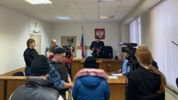 В Свердловской области мать сажала сына на цепь и избивала его скалкой