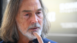 «Человек безумен»: Никас Сафронов рассказал о главной проблеме жизни