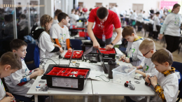 Путин заявил о необходимости учить детей самостоятельному мышлению