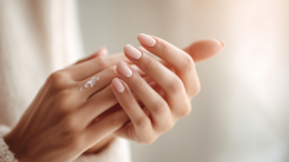 Руки выдают возраст первыми: как за ними ухаживать и продлить их молодость