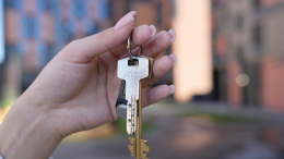 Юрист назвал основные правила проверки квартиры при покупке на вторичном рынке