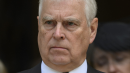 Пригласили поговорить: экс-принц Эндрю не дал показания по делу Эпштейна