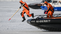 Мальчик утонул, провалившись под лед в Новосибирске