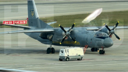 Военный украинский самолет замечен в аэропорту Женевы