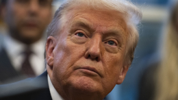 Трамп заявил о масштабных поставках вооружений НАТО для Киева