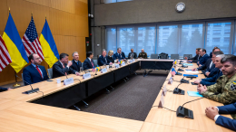 Мерц назвал переговоры в Женеве «крайне сложными»