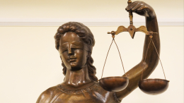 Бизнесмен из Уфы запатентовал 642 товарных знака и судится с людьми по всей стране