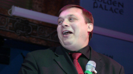 МВД РФ объявило в розыск экс-продюсера «Ласкового мая» Андрея Разина