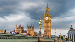 СВР сообщила о планах Лондона дискредитацией сбить миротворческий настрой Трампа