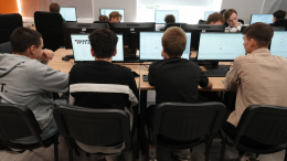 МВД и Минпросвещения РФ возьмут детей мигрантов под особый контроль