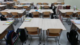 Целился в педагога: во Владивостоке школьник распылил газ из аэрозольного пистолета