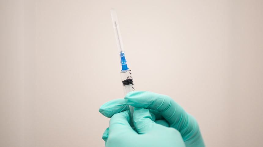 Опасны ли прививки