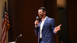 «Хватит!» — сын Трампа о желании критиков Уиткоффа сорвать план США по Украине