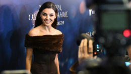 «Родилась пять лет назад»: Ханде Эрчел рассказала о чуде, изменившем ее жизнь