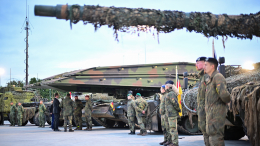 Лукашенко сообщил о целенаправленной подготовке западных политиков к войне