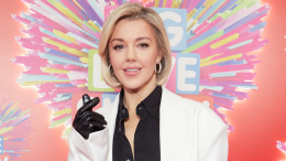 «Каждая мать — героиня»: Юлианна Караулова про родительство