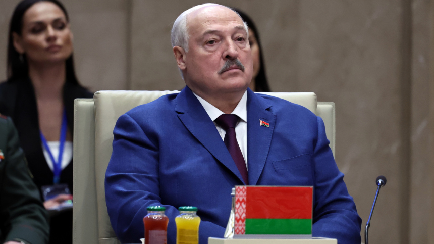 Лукашенко отказался от роли посредника по Украине