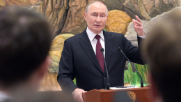 «Мы туда не просились»: Путин указал на работу России в G8 исключительно по приглашению