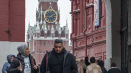 От немцев до итальянцев: все больше иностранцев переезжают жить в Россию