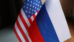 Рябков заявил о регулярных контактах России и США по нормализации отношений