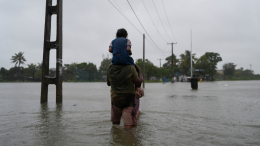 В результате мощного циклона погибли 123 жителя Шри-Ланки
