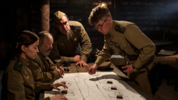 «Теплый и душевный»: жители Челябинска о вышедшем фильме «Есть только МиГ»