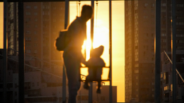 «Это святое»: звезды рассказали об отношениях со своими мамами