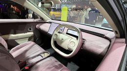 Росаккредитация опровергла новости о запрете ввоза праворульных автомобилей в РФ