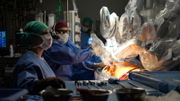 Турист попал в больницу на Кипре и лишился сердца