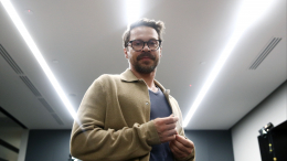 Статую Павла Деревянко в Таганроге снес сильный ветер