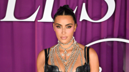 Новая теория заговора: Ким Кардашьян тайно вживляет чипы в мозг ничего не подозревающих американцев