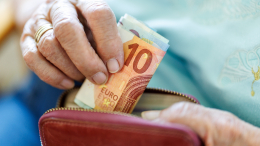 Попросил прощения: вор раскаялся и вернул пожилой женщине украденную пенсию