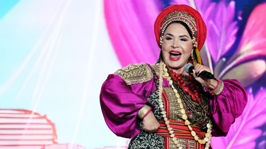 Какую роль театр играет в жизни Надежды Кадышевой