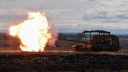Т-80БВМ уничтожили опорный пункт ВСУ. Лучшее видео из зоны СВО