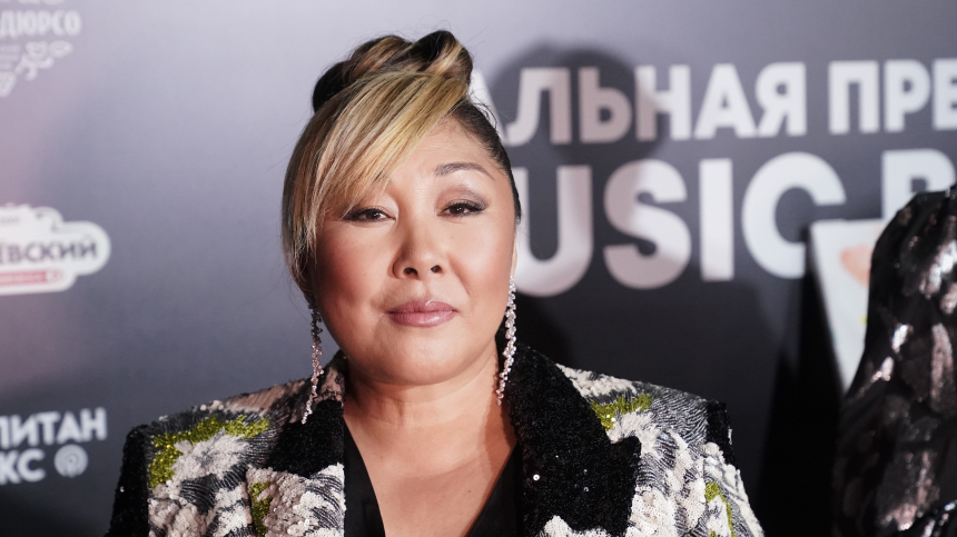 Почему Анита Цой отказалась от пластических операций