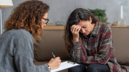 Три ошибки: почему стремящиеся угодить всем люди в первую очередь вредят себе