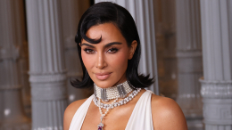 Канье Уэст назвал сфабрикованным ограбление Ким Кардашьян в Париже