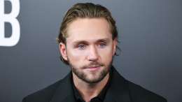 Певцу Владу Соколовскому угрожают похищением трехлетнего сына