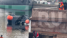 «Мама вся в слезах»: отец погибшего после падения авто в Неву рассказал о сыне