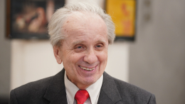 «Служение искусству»: Путин поздравил актера Евгения Стеблова с 80-летием