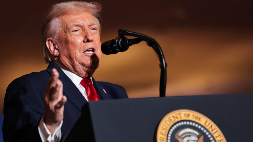 Трамп заявил о заключении невероятных торговых сделок с КНР