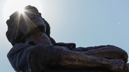 Рукопись хита Виктора Цоя «Спокойная ночь» выставили на аукцион за 1 млн рублей