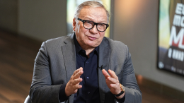 «Теперь летаю по-другому»: Угольников о воплощении детских мечт