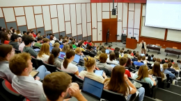 Истерика из-за рукописного текста: система образования США оказалась в глубоком кризисе